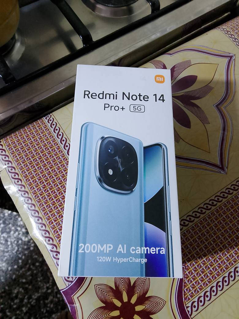 ريدمي نوت 14برو فايف جي بلاس ذاكرة 512 كيكا عشوائية 16 كامرة 200 ميكا فسكل غير مستعمل نهائيا وغير مشحون بتاتا نسبة البطارية 100مكاني بغداد مدينة الصدر موبايل *********** بغداد, العراق
