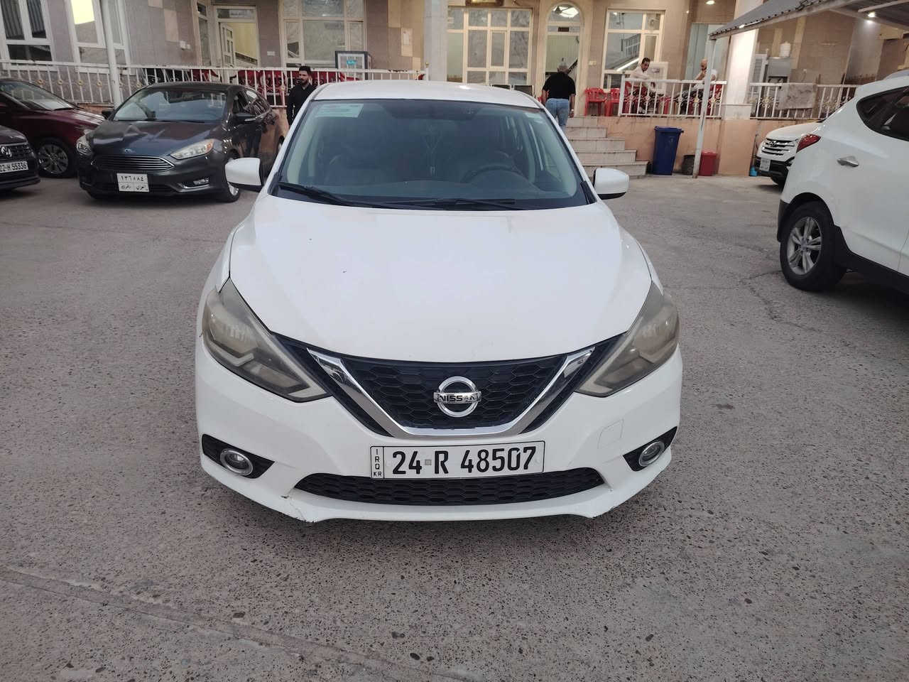 نيسان سنترا 2019 ابيض
مواصفات SV  امريكي
كير ومكينة شرط الفحص
وشرط التحويل
بيها قطعتين بخ نصف جاملغ مع ربع بوند بدون دواخل كما موضح في الصورة 
رقم وسنوية جديد الى 2030
السعر 122$ ومجال
للاتصال
***********
