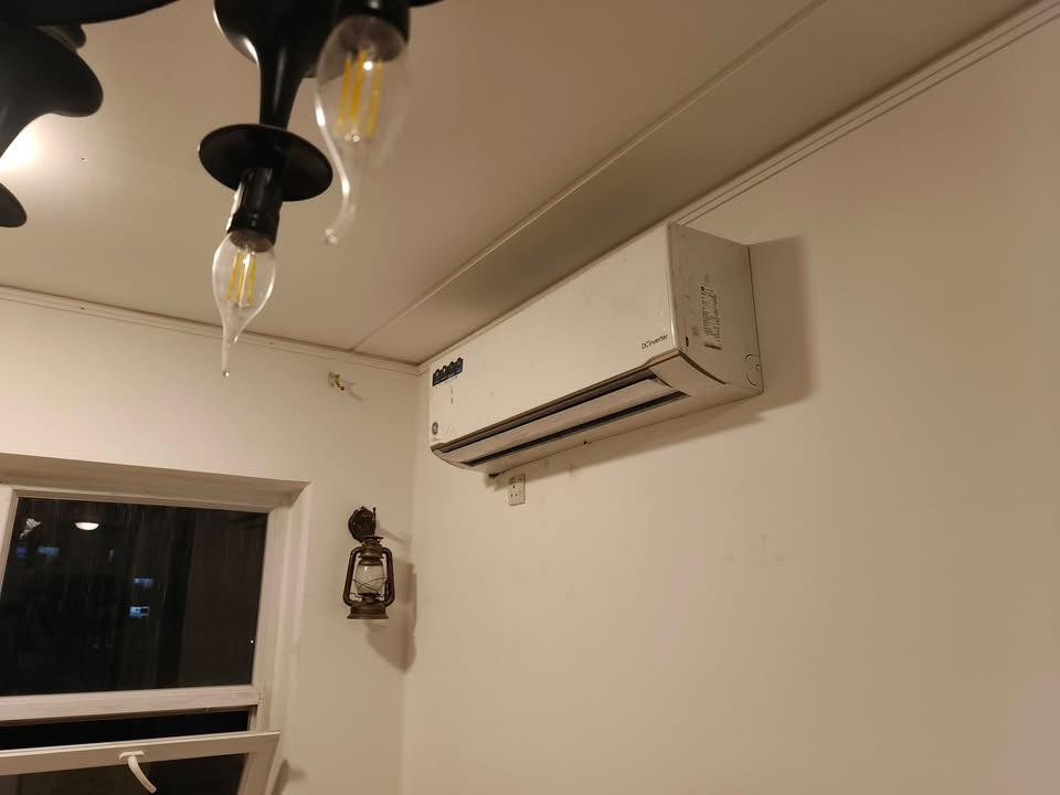 عرض الموسم
نصب وصيانة كافة انوع السبالت بأسعار تنافسية شحن غاز تنظيف السبالت موقعي وغير موقعي مع كافة انواع الصيانة تنضيف البالكون تقديم المحجر توسيع البالكون شد مراوح شد ستائر شد نقاط كهرباء ضمان عمل حقيقي مع دقة بالمواعيد للتواصل والأستفسار 
بأدارة محمد ***********
