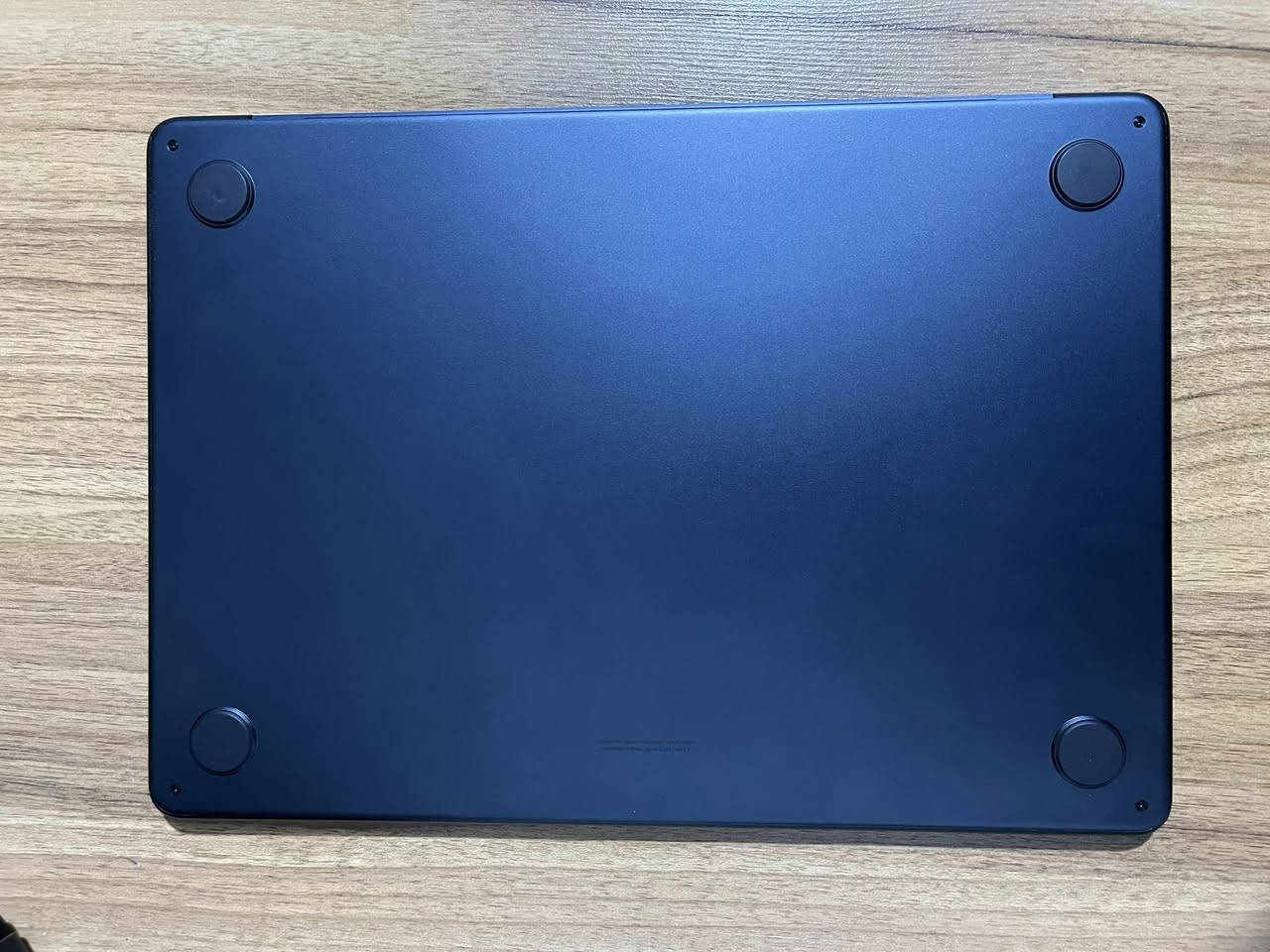 ‎للبيع Macbook air m2 و apple ipad m2
Macbook air m2
رام 8 
هارد 256 
بطارية 91 
نظافة 95%
نسخة إنكليزية الكيبورد مابيه عربي 
الملحقات كارتونة وشاحنة الاصلية 
ايباد ابل m2 
ذاكرة 256 
بطارية 98 
نظافة 100% اخو الجديد 
ملحقاتة قلم ابل برو الاصلي 
وكفرات اثنين واحد uniq اسود والثاني كفر كيبورد esr ابيض 
وكذالك الصندوق والشاحنة الاصلية 
السعر والاستفسار خاص او واتساب واتصال على الرقم ***********
