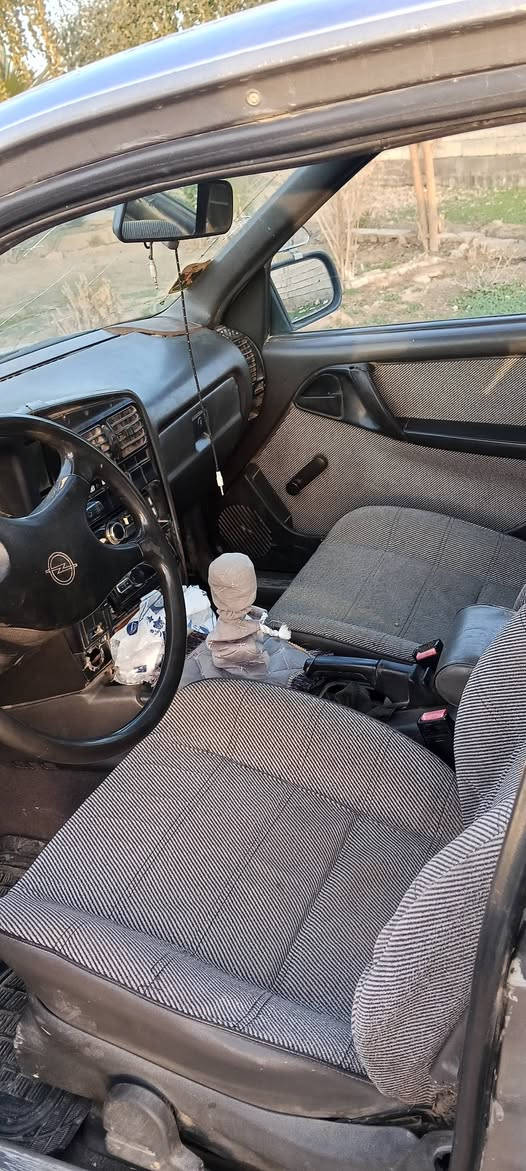 سلام عليكم اوبل اوميكه موديل 91صبغ عام جماليه رقم ديالى شرط تحويل سنوية باقي شهرين
محرك صدر امامي وخلفي كهربائيات فول كير عادي الكير حشر نمره2مكان ديالى جلولاء ‏‪0778 342 6830‬‏
