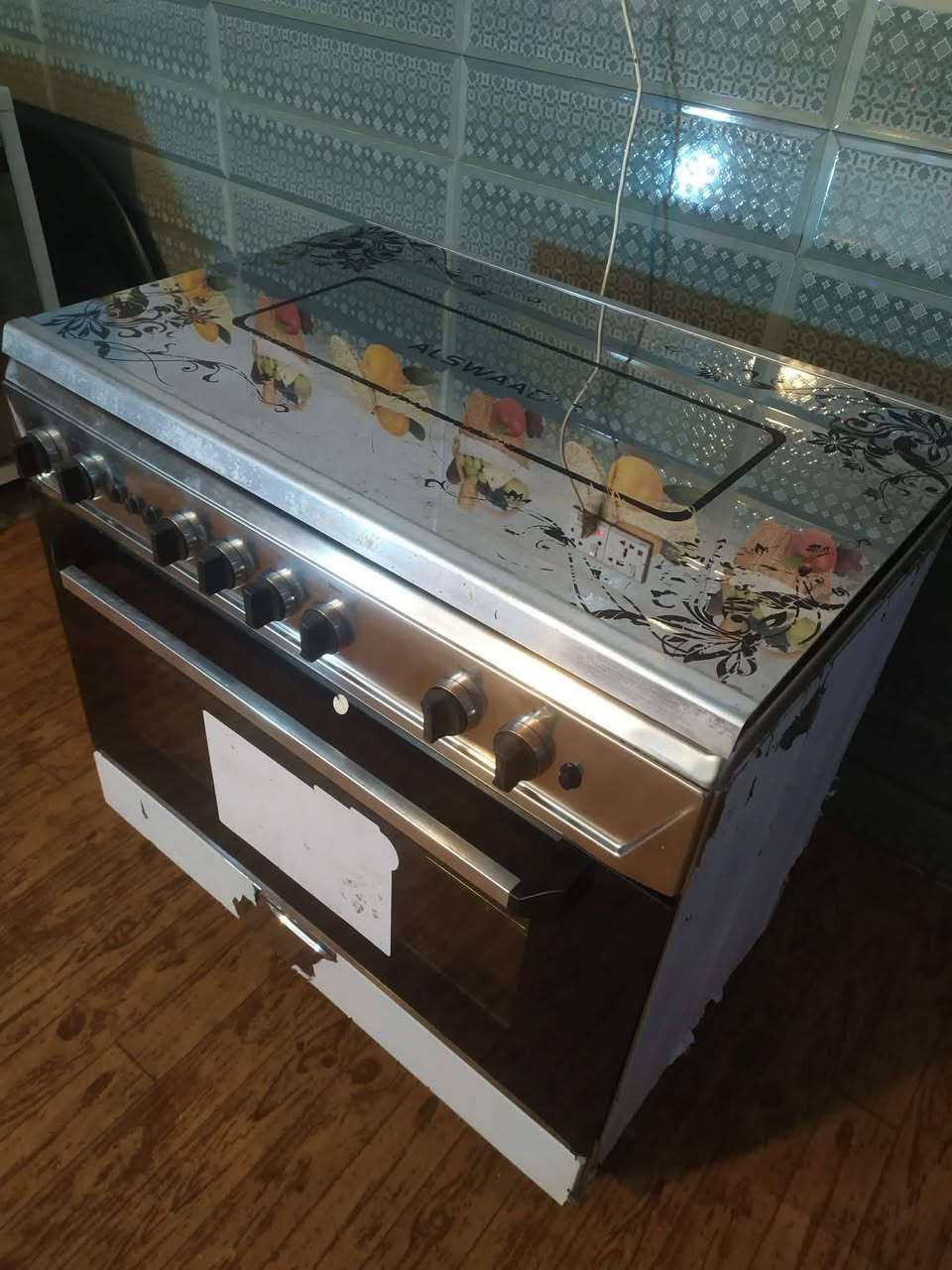 السلام عليكم طباخ مصري فريش حديث فول كله ستخدام قليل كهربا جدحه فران كله كله شغال مابي نقص داخله ما مستخدم عل وضع الشركه نضافه ميه بل ميه العنوان بابل مركز ***********
