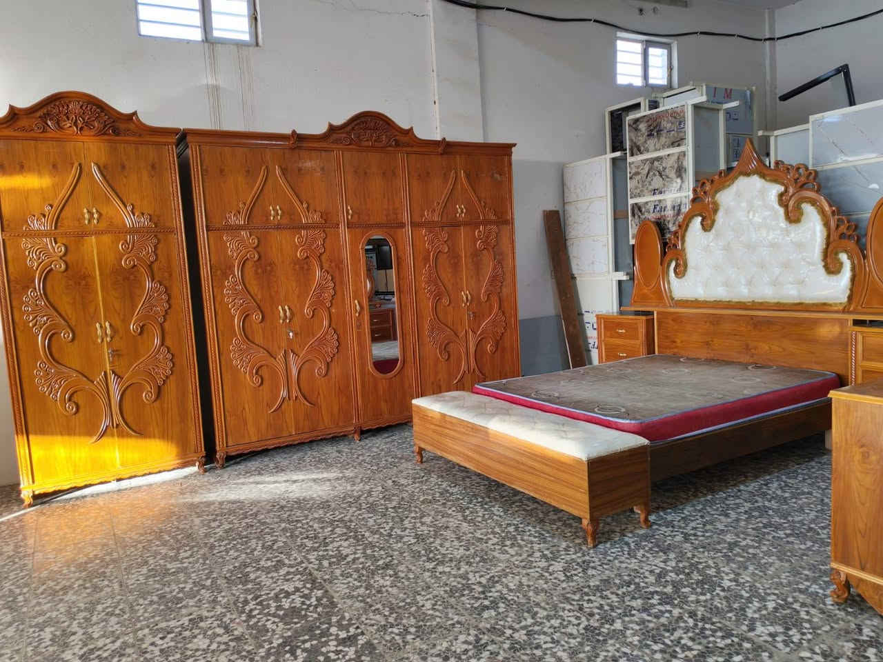 غرفة اخشاب صاج داخل خارج  نجارة مستعمل نظيف جدا استعمال بسيط متوفر حاليا في مجمع السليمانية للاثاث  اهلا بكم


**إذا كنت صاحب هذا الإعلان وتريد حذفه لأي سبب، رجاءا أرسل رسالة إلى الدعم الفني**