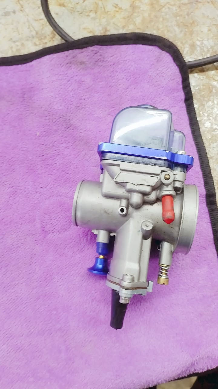 سلام عليكم كابريتر قفاز رياضي جديد مامستعمل السعر ٧٠ الف اصلي المكان بغداد *********** واتساب
