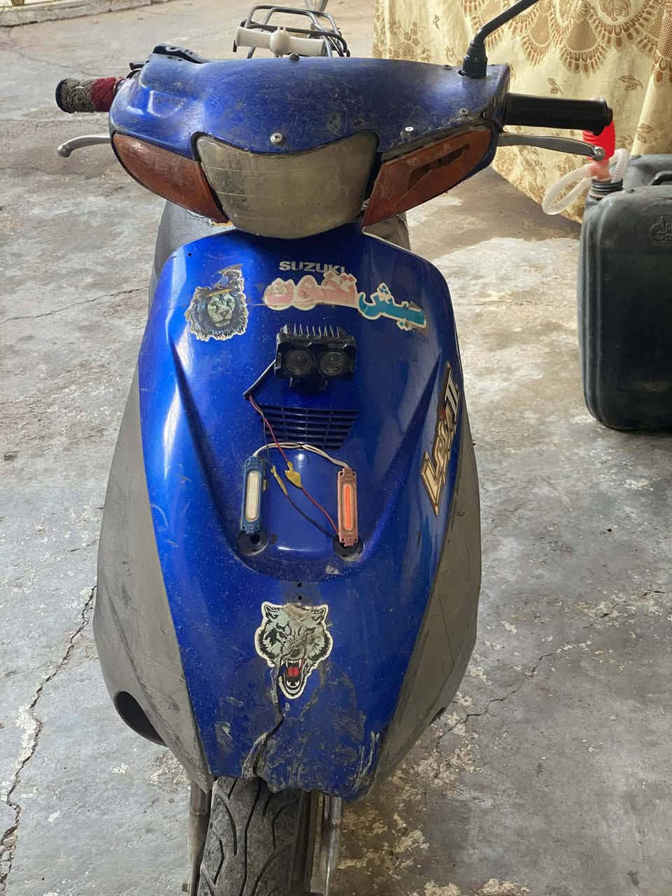 دراجه ساسوكي للبيع 
كابريتر جديد محرك مفتوح ناقصه بس كشن  تايرات زينه كهربائيات شغال اشاير 

السعر 175

تواصل على الخاص


**إذا كنت صاحب هذا الإعلان وتريد حذفه لأي سبب، رجاءا أرسل رسالة إلى الدعم الفني**