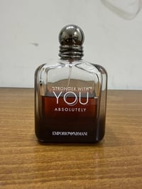 عطور • مستعملة • للبيع