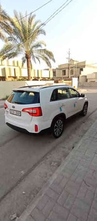 سورنتوخليجي موديل 2014 رقم بغداد مميز الجديد بيه صبغ احزام اثر طخات بد...