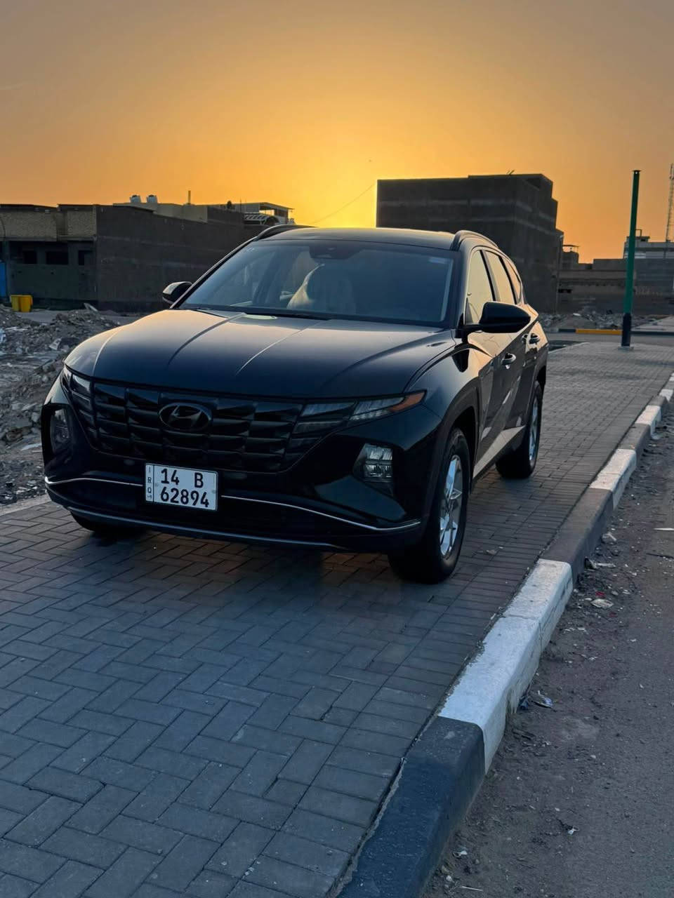 توسان مديل 2024 وارد امريكي بصره حره حادث بس دعاميه ايرباك  ضارب او مغلف كامل ماشيه 19 مايل مواصفات بصمه كشنات تدفئه كشن او الجنطه كهرباء محرك 2500 السياره جديده
*********** البصرة, العراق
