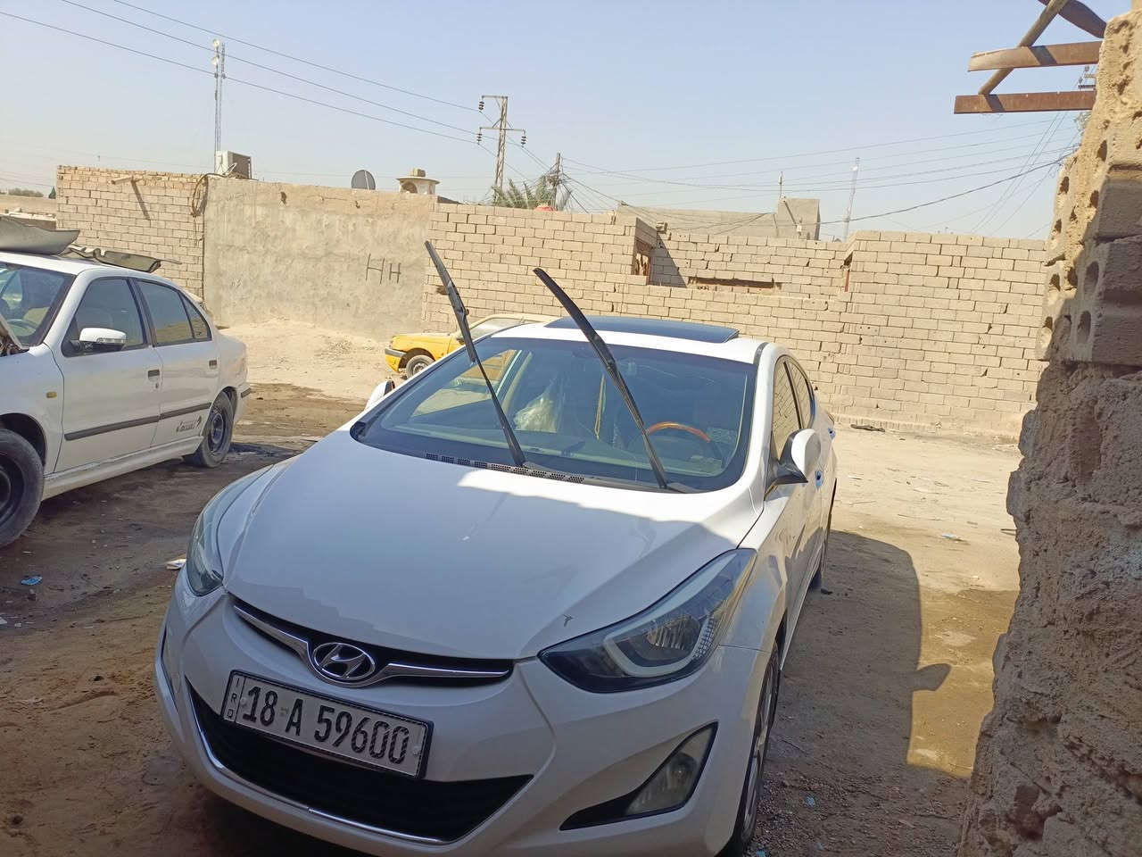 سلام عليكم لنتره للبيع موديل 2014 شكل 16رقم بابل بسمي سنويه جديد رقم نكليزي هزه جديده مكينه 1800 مكينه كير حداديه تخم تاير كله مكفول مكان نجف صبغ جاملغ امامي جهت العبري فقط بدون ضربه بدون فتح الباقي كفاله السونار مرفق مع الصور 
السعر 120 
***********
