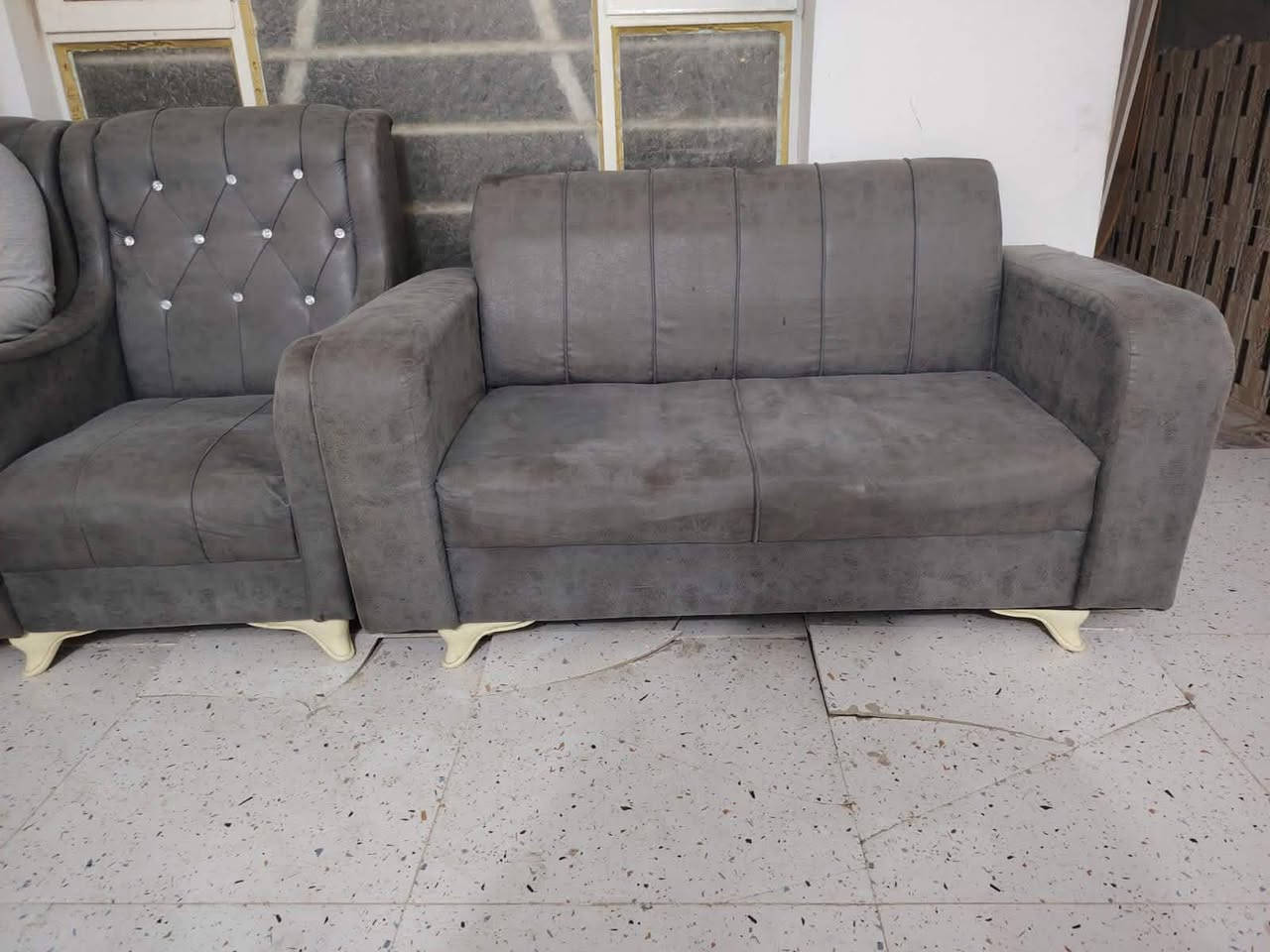 تخم عشر مقاعد نضيفه كلش السعر 325وبي مجال


**إذا كنت صاحب هذا الإعلان وتريد حذفه لأي سبب، رجاءا أرسل رسالة إلى الدعم الفني**