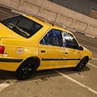 بيجو باص 2015مكفوله من ضربه القويه وتبديل مكينه وكير حداديه سنويه ل29 ...