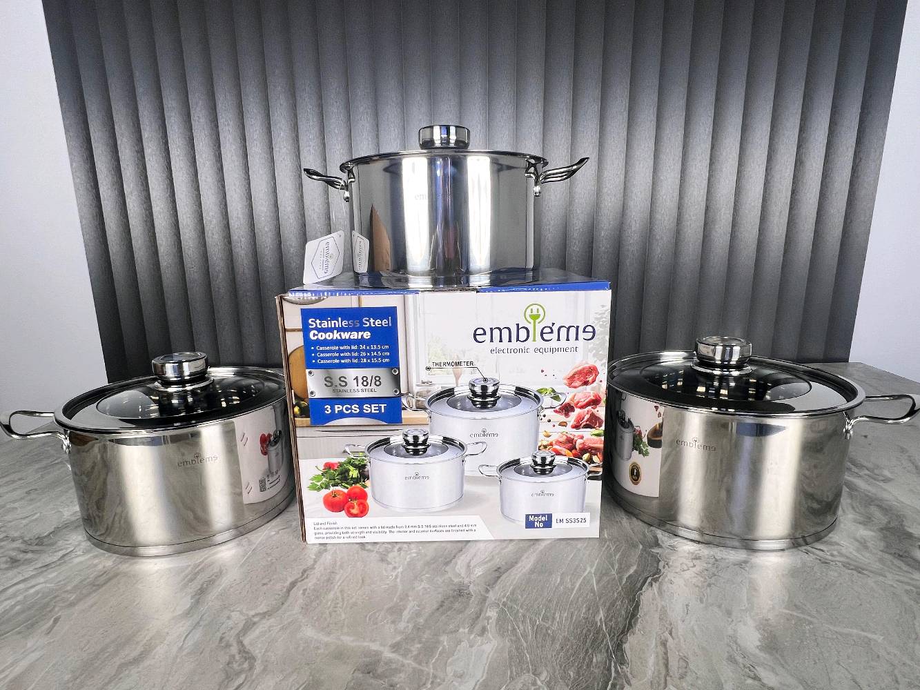 توفرت غسالة قنفات وسجاد ومفروشات  
هذا مو جهاز شفط عادي،
Eureka جهاز تنظيف متكامل
✅ يغسل القنفات والموكيت (يرش ماي + منظف ويسحب الوسخ فوراً) يعني غسل وتجفيف 
✅ ينظف الكنب والكراسي القماش
✅ يسحب الماي والأوساخ الثقيلة
✅ يزيل البقع الصعبة والروائح
✅ مناسب للبيوت، المحلات، السيارات
إصدار نادر وقطع محدودة 🔵
ضمان سنة من تاريخ الشراء 💯

للحجز والأستفسار مراسلة خاص الصفحة 📨 📩 
او التواصل على الرقم *********** واتساب
التوصيل لجميع المحافظات 🇮🇶 

