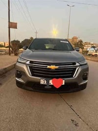 للبيع ترافرس 2023 LT  بصمه اربع أبواب جنطة كهرباء  تبريد 3 قطع   شاشة ...