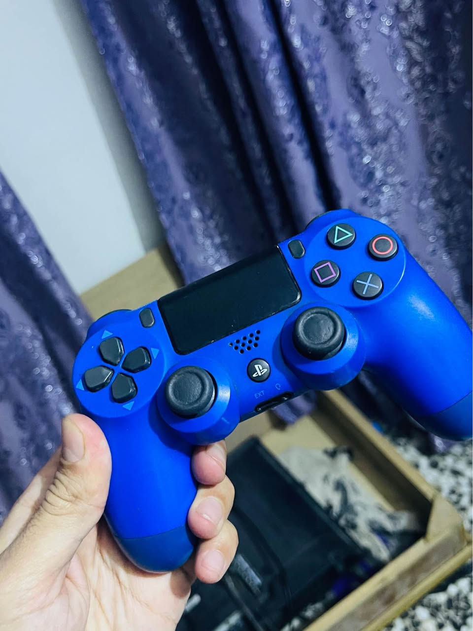 جوستك بلي فور  سلم باله شغالات نظيفات القطعة ب25 بيها مجال للشراي حگ الجية 
+يدات  اصلية طافيات عاطلات ابيع هيج فحم  القطعة ب5 قفل ورجاءٍ بدون عملة 
رقمي ***********  ما عندي توصيل 
مكاني بغداد حي اور ام الكبر مقابيل مدينة الصدر قطاع 26 
ما انتظر اي شخص يجيني ابيع وافحصه الك وانطية الك الشغال  اما العاطل فحم هيج هالموجود ويدلل الشراي بغداد, العراق
