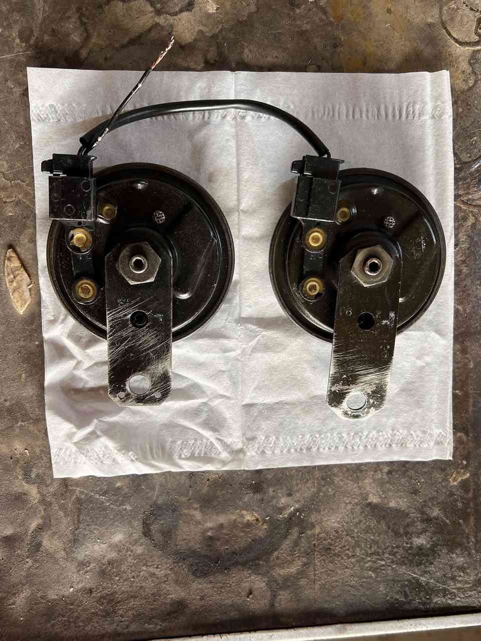 هورنات سيدان للبيع
***********
