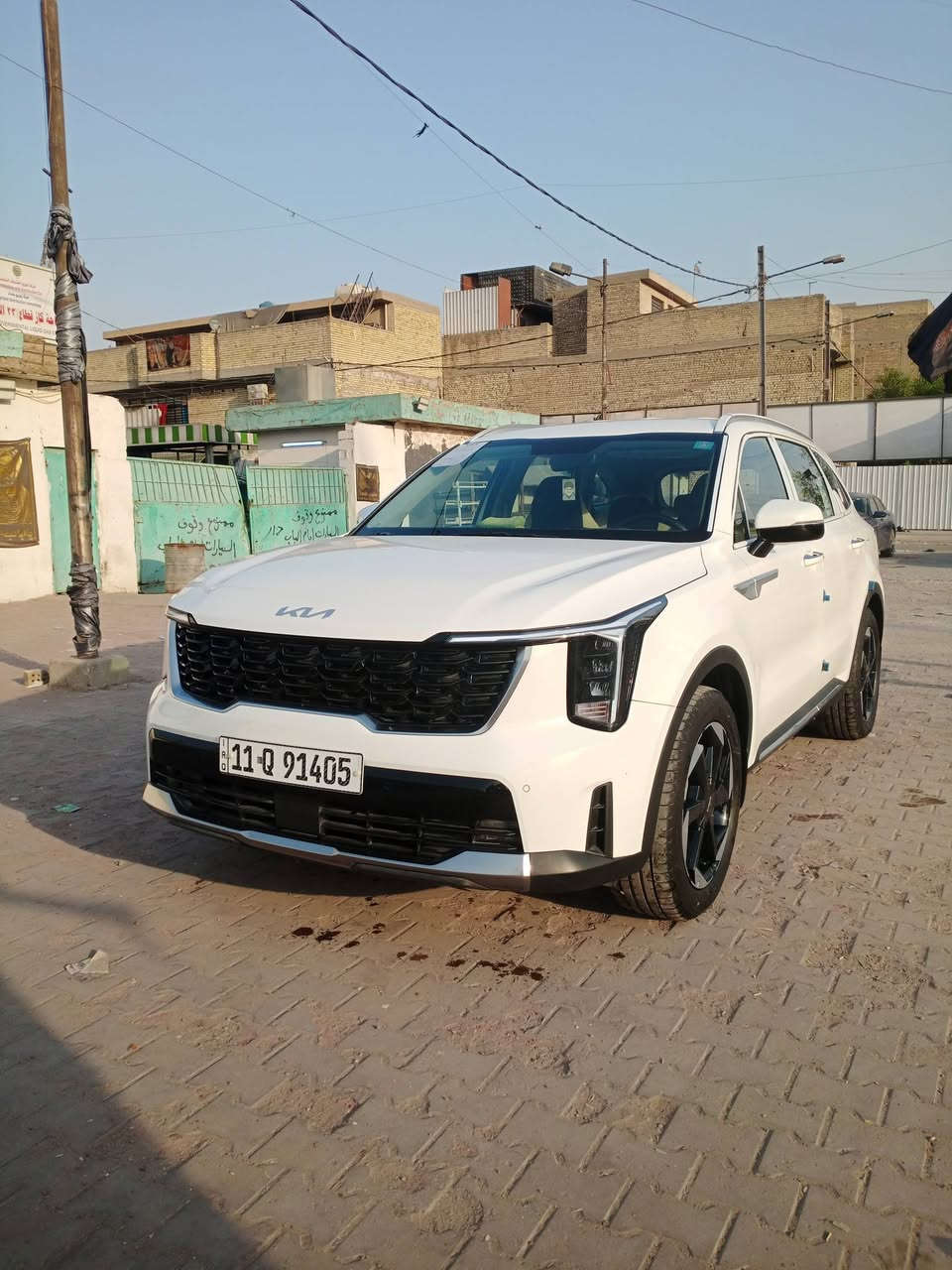 السلام عليكم للبيع سورنتو خليجي  موديل2024 رقم  بغداد بسمي الدولي مكفول كفاله عامه جديدة بمعنى الكلمة
ام الضمان 
بصمه تشغيل
بصمه ابواب
كشنات كهرباء 
محرك 4 تنفس طبيعي
شاشه ايباد 
تبريد ثلاث قطع
سبعه راكب
شفتات ستيرن 
كير عصه 
كامرة خلفية
4انظمه قيادة  
جنطه شفط
مري شفط
إنارة داخليه متغيرة
 إشارة ترحيب
شاحن 
حساس امامي
حساس خلفي
سبير منازل 
ماشيه 13 الف حقيقي 
السعر (270)$ موقع سياره بغداد 
***********
