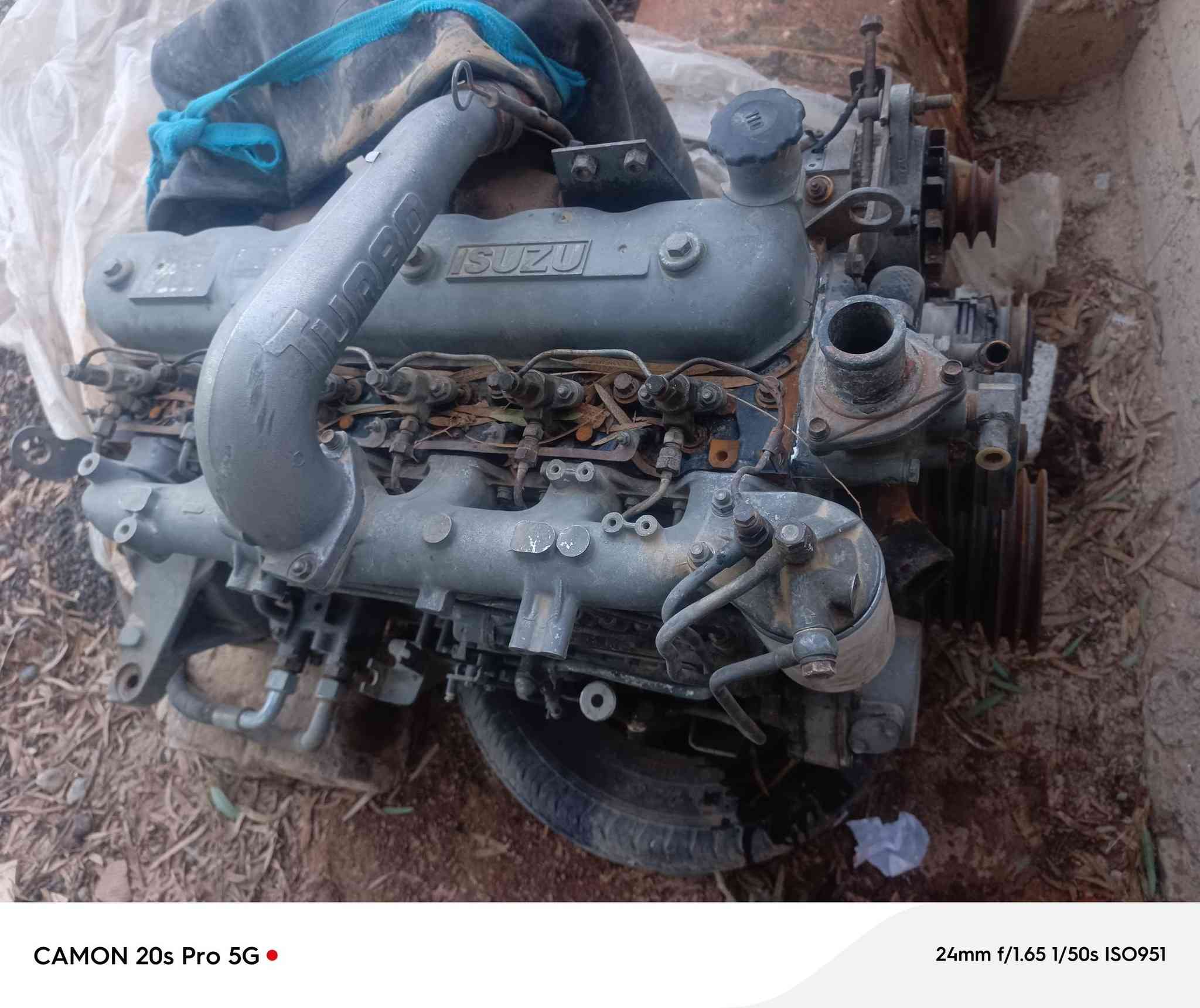 سلام عليكم محركات للبيع
دويز 
زوزه 105
***********
