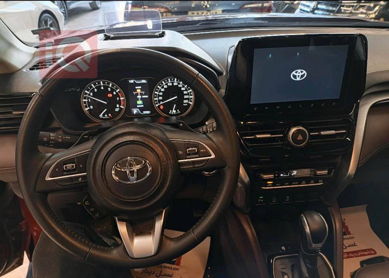 Toyota urban crosser اوربان كروزر

تويوتا أوربان كروزر 2024 
بضمان شركة جيهان
بلون مميز 🍒 
ماشية ١٥ الف كم فقط
على وضع الشركة 
فول مواصفات

محرك 4 سلندر سعة 1.5 لتر
⚙️ گير أوتوماتيك 6 نمرات
🔑 دخول وتشغيل بصمة
📱 شاشة آيباد 
🕹️ شفتات گير 
🎥 داتاشو
🌅 بانوراما 
📸 كاميرا 360° 
🔊 6 سماعات
🪑 كشنات جلد 
🔙 حساسات خلفية 
💡 كشافات ضباب
🛞 ويل 17 إنچ 
⛽ خزان وقود 45 لتر يكفي من ٨٠٠ إلى ٨٥٠ كم
🧭 ستيرن بتحكم جهتين 
🌬️ دكتات هواء خلفية

مكان السيارة اربيل 

رقم اربيل 
*********** أربيل, العراق
