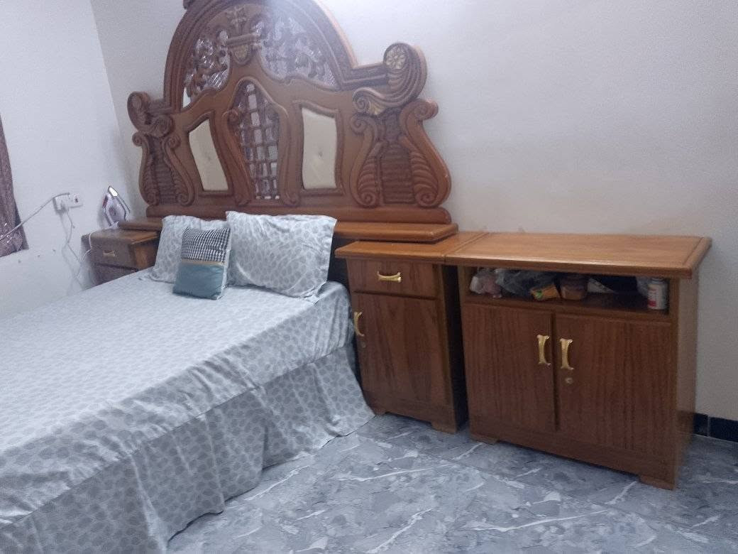 السلام عليكم غرفة اخشاب للبيع غرفة حطاطة صاج داخل خارج لتواصل الخاص مفتوح


**إذا كنت صاحب هذا الإعلان وتريد حذفه لأي سبب، رجاءا أرسل رسالة إلى الدعم الفني**
