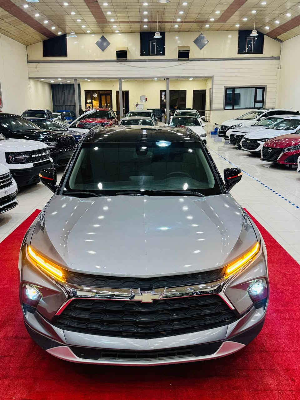 مواصفات  3LT
٥قطع بي صبغ 
١٣٦
*********** أربيل, العراق
