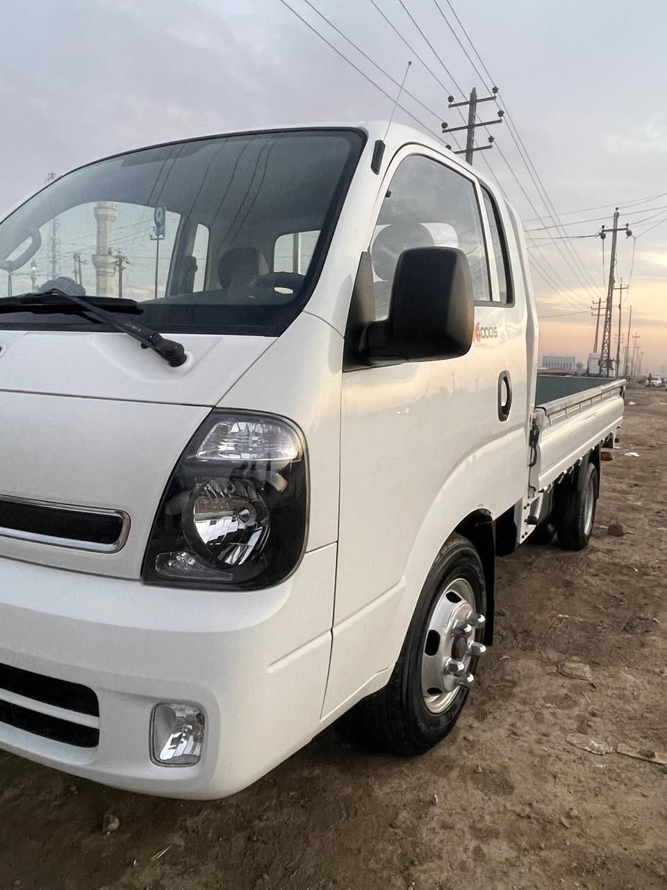 السلام عليكم للبيع كيا فحل 2020 سيارة مكفولة كفاله عامة حداديه مكينه كير تبريد تدفئة رقم بغداد ب اسمي تحويل ثاني يوم مانقصها شي كبل لشارع ماشية 41 الف السياره شركة *********** للاتصال مكاني ديالى بعقوبة
