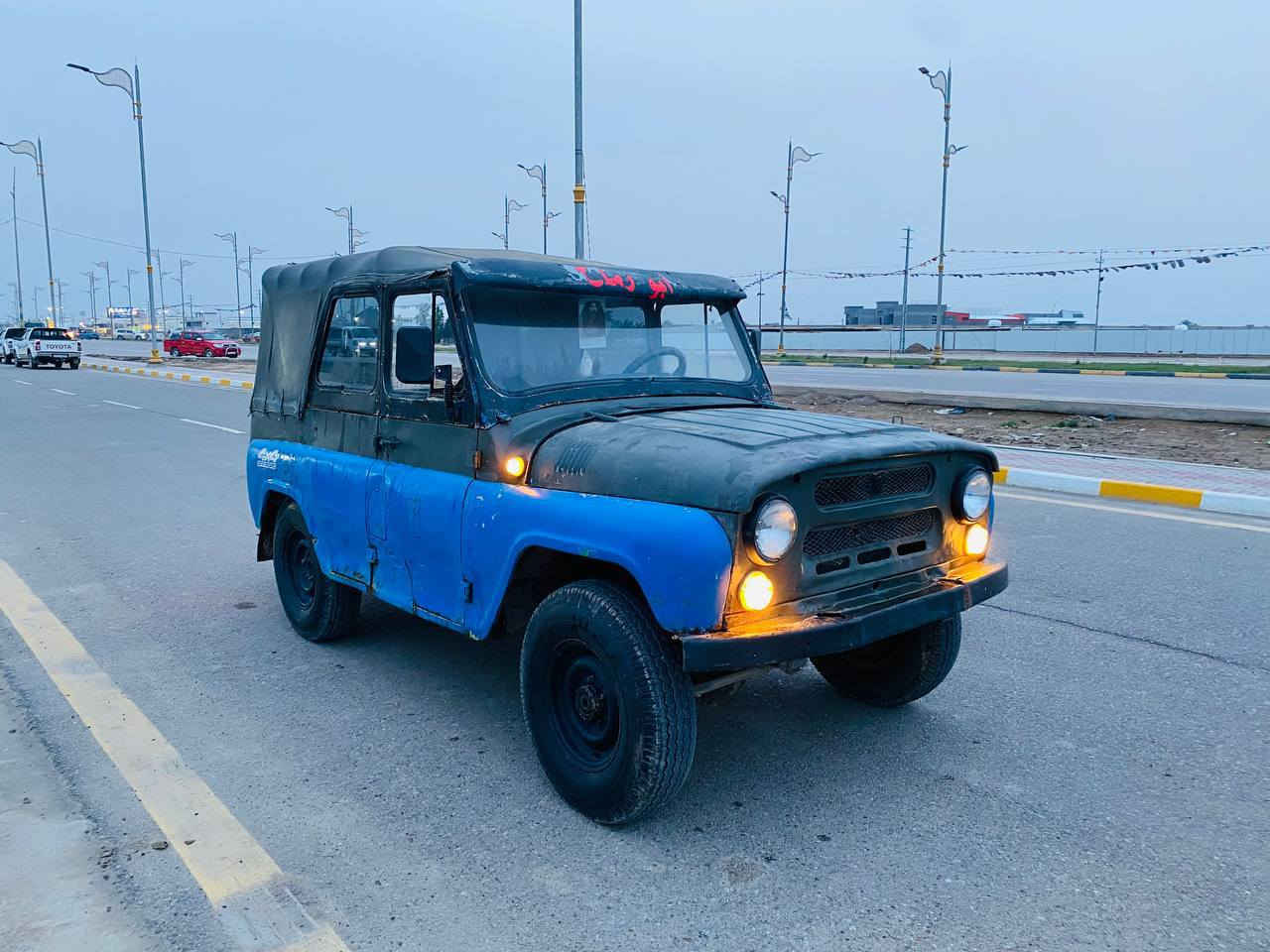 واز 88 للبيع مكينة وكير ونجي
كهربائيات تخم تاير جديد چادر روسي ستيرن جعمقه تحويرة أمامية دبلات امامية سيارة خير من الله جاهزه للشغل.
***********.
