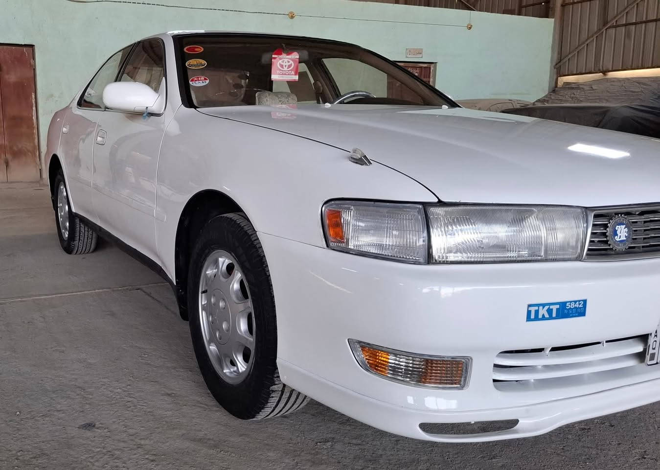 سلام عليكم كرسته البيع موديل 1993رقم قادسيه مشروع وطني مكفوله من الكص والنغل جثه والعيب شرعي والضربه بيه رشات صبغ مكينه وكير وانجي جدد حداديه وتخم تاير تبريد ثلج دواخل جدد السياره مال جناي مكان السياره الناصريه مركز السعر 75بيه مجال الاستفسار ***********
