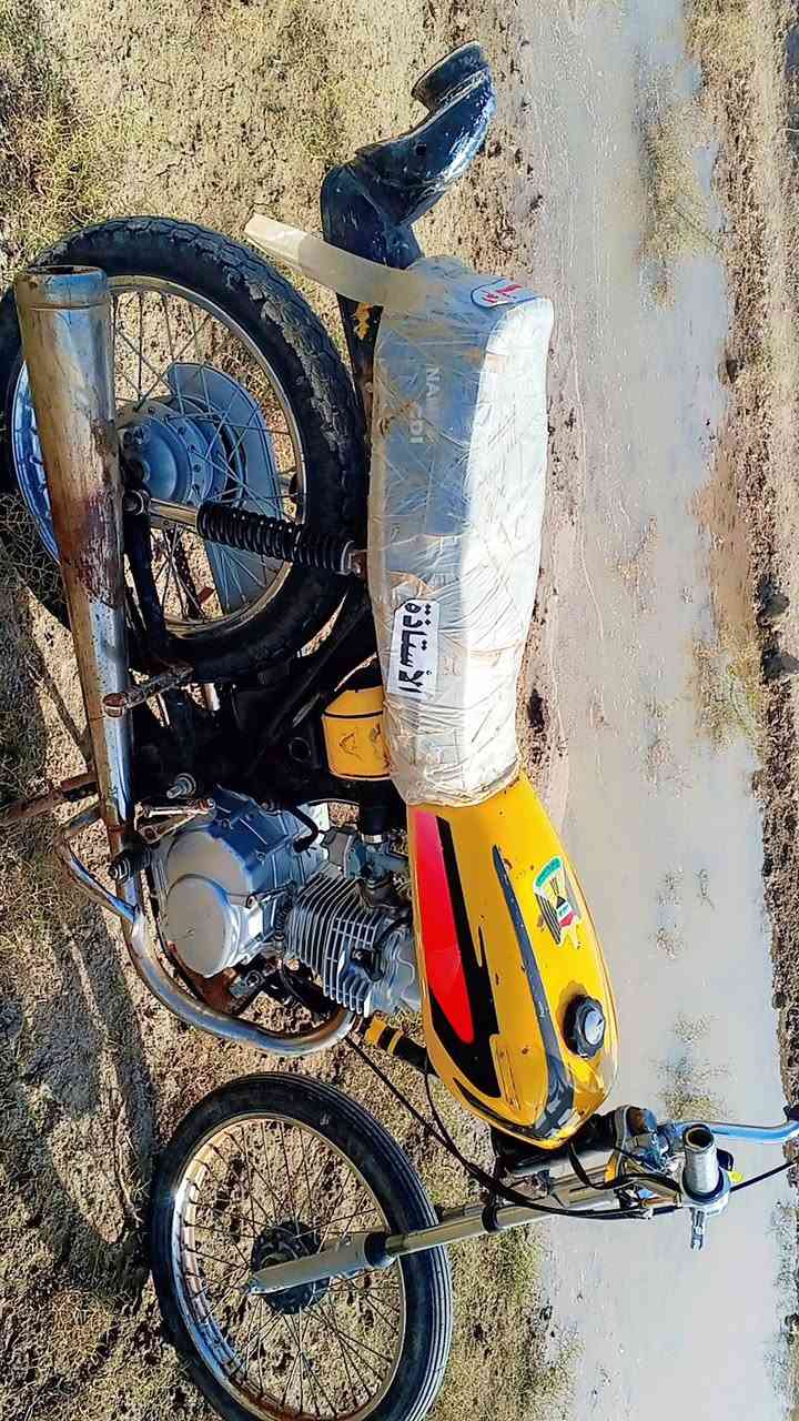 للبيع كلك ب375وبيها مجال قليل
***********
