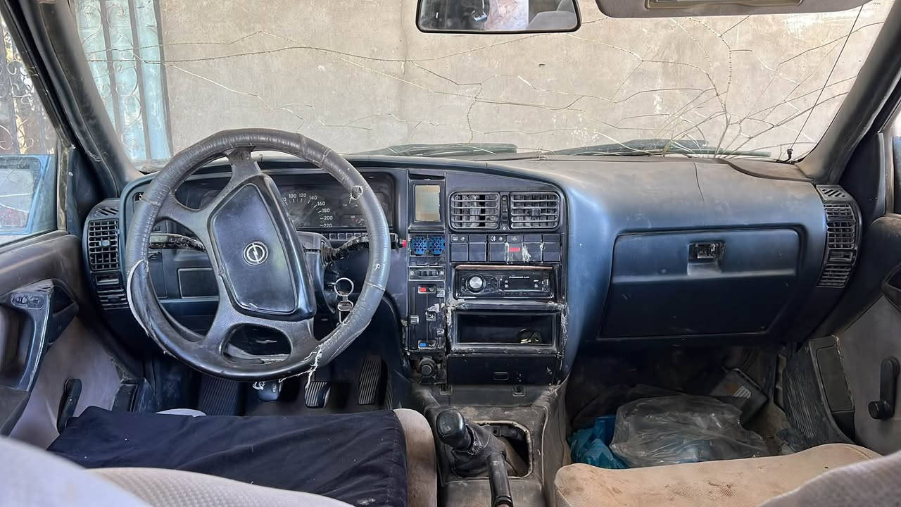 أوبل للبيع ابيع علا اصگاطه مستعجل علا بيعته يحتاجله صدر فقط السعر 5 اوراق وبيه مجال المكان العلم قرية سمره
***********

