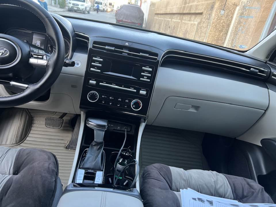 السلام عليكم ورحمة الله توسان 21 للبيع ماشيه 80،000km مواصفات بصمه رادارات امامي خلفي كشنات كهرباني مثبت سرعه بيها 3 أنظمة قياده 
Normal , sport , icco السياره نظيفه ومن البيت للدوام . السعر 19،000$ قفل للتواصل يدخلي خاص ويدلل على ماسنجر فقط


**إذا كنت صاحب هذا الإعلان وتريد حذفه لأي سبب، رجاءا أرسل رسالة إلى الدعم الفني**