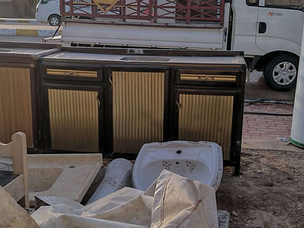 سلام عليكم يوجد كاونترات مستخدمه سعودي الاستفسار على هاذه الرقم ***********بي واتساب
