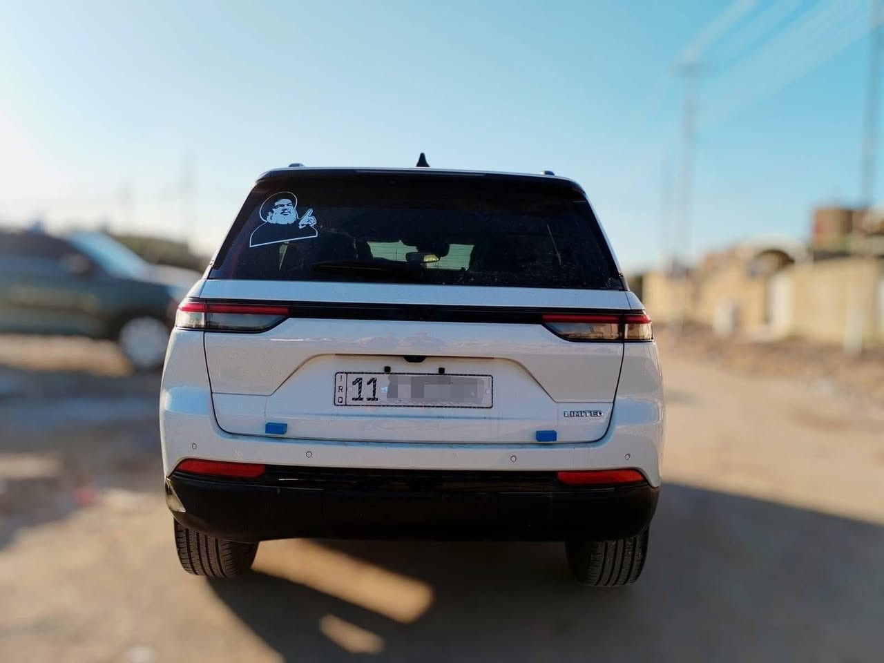 السلام عليكم جيب Limited
موديل 2023 فول مواصفات عدا الفتحه 
رقم بغداد بأسمي 

🔴مواصفات السياره
✔️محرك  3600
✔️5قطع تبريد
✔️جنطة كهرباء شفط 
✔️تشغيل عن بعد 
✔️5 راكب 
✔️كشنات جلد كهربائي
✔️حساسات خلفيه 
✔️ماشيه ٥٥ 
✔️اشارات بالمري
✔️ويل 22
✔️تدفئة جميع الكشنات 
✔️تبريد ثلج
✔️فول عدا الفتحه 
✔️تحديد مسار
✔️مثبت سرعه
✔️كامره دواره
✔️شاشه كبيره
✔️صندوك شفط

السياره احلى من الصور
 الضرر كما موضح بالصور
 عنوان ذي قار 

السعر 302ورقة
 والاستفسار الاتصال على الرقم ***********
