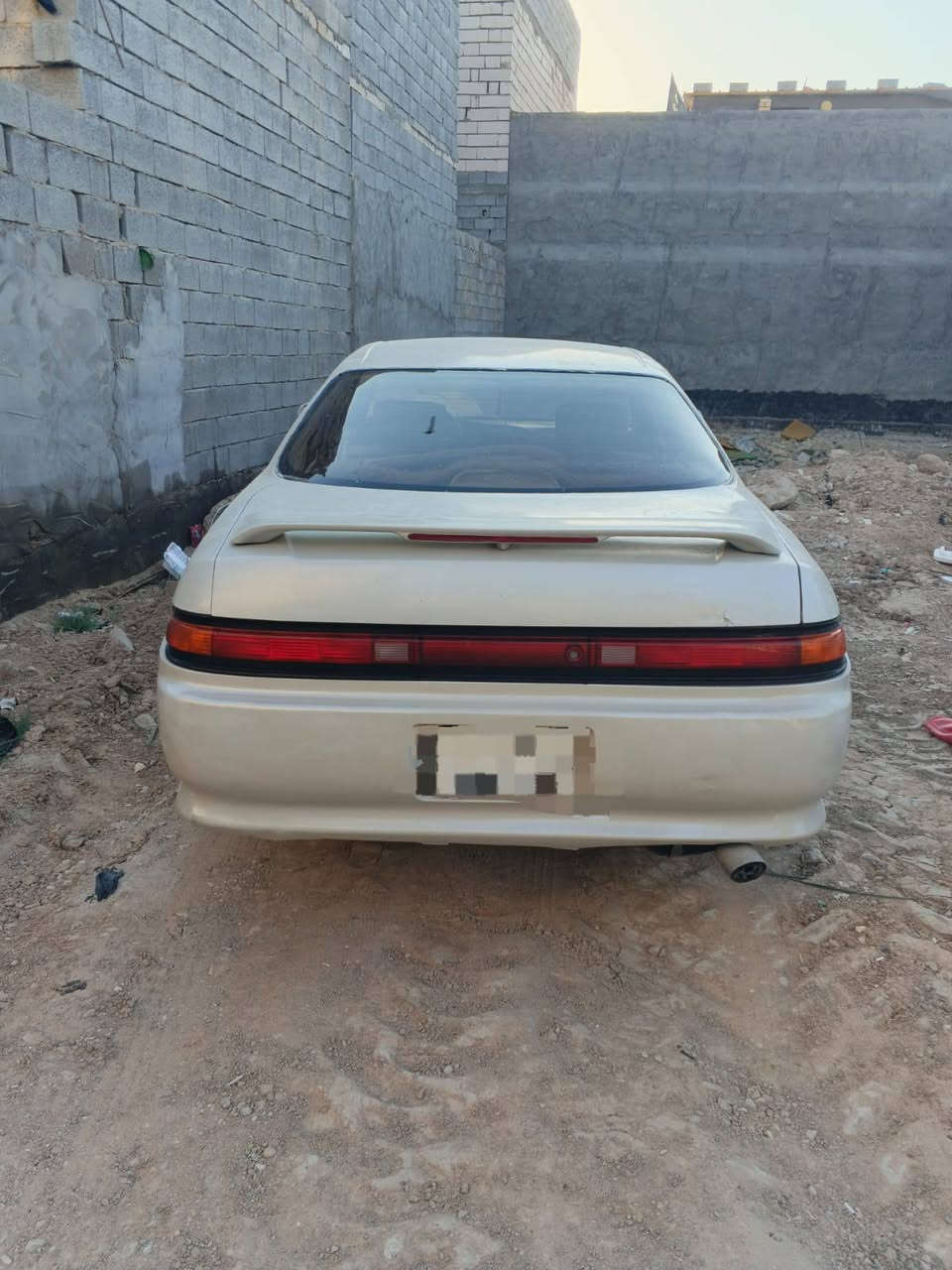 السلام عليكم سياره مارك نفخ للبيع السيارة مكفولة من الكصه والنقل راعيها بالقرنة سنويا منتهيه بنهاية 2020 السيارة توة معمرة  العنوان البصرة شط العرب السعر 48 وبيها مجال الشراي يتصل وبي خير ويدلل رقم الهاتف ***********
