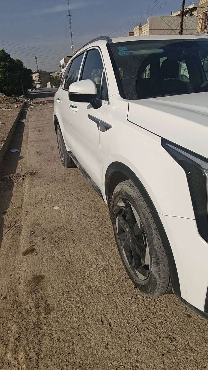 السلام عليكم 
للبيع سورنتو خليجي 2024 
السياره 4 سلندر 7 راكب 
ماشيه 29 الف 
السياره مكفوله كفاله عامه ماعدا شخطه من جهه يم السايق موضوحه بالسونار ب275$  وبيها مجال بسيط 
مكاني الكاظميه ***********
