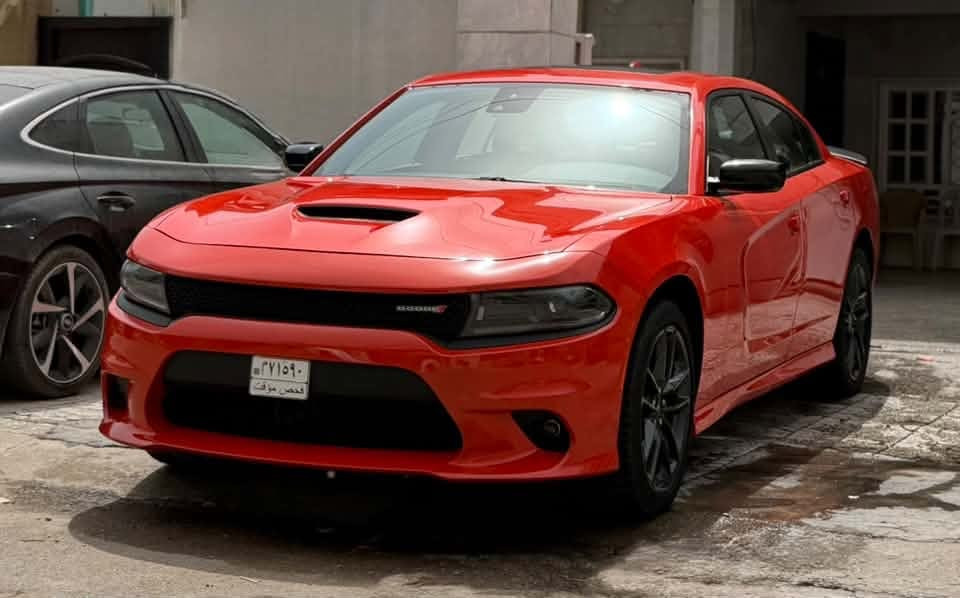 جارجر GT Plus 2023 وارد كندا
Dodge Charger GT Plus 2023

السيارة فول مواصفات اعلى اصدار 6 سلندر

السيارة 4 ويل 

السعر 22900

صبغ السيارة جاملغ امامي و بنيد وبداية اللغد الايمن 

و بيهة صبغ من كندا باب خلف السايق وكلير جاملغ خلفي وباب وتم ازالته 100‎%‎

ابيعلك 3 قطع صبغ و شبر من اللغد 

عداد السيارة 19 الف ميل فقط

بدون ارقام

السيارة نظيفة جدا 

سلايد ( فتحة سقف)

بصمة تشغيل عن بعد 

* محرك: V6 سعة 3.6 لتر

* عداد السيارة 19000 mi

* القوة:  300 حصان  

* العزم:  358 نيوتن متر  

* ناقل الحركة: أوتوماتيك 8 سرعات

* الدفع: خلفي (RWD) و رباعي (AWD)

* التسارع 0-100 كم/س: تقريباً 6.5 – 7 ثواني  

* عدد المقاعد: 5

* المقاعد جلد وكنتارة (Leather seats)

* تبريد وتدفئة للمقاعد الأمامية

* تدفئة الدركسون

* نظام صوتي Alpine 

* شاشة 8.4 إنش مع:

    * Apple CarPlay

    * Android Auto  

* تشغيل عن بعد + دخول ذكي

* مثبت سرعة متكيف (Adaptive Cruise Control)

* تحذير تصادم أمامي + فرملة طوارئ

* نظام المحافظة على المسار

* حساسات + كاميرا خلفي

* تحذير مغادرة المسار

* توقف طوارئ تلقائية

* مثبت سرعة ذكي

* حساسات اصطفاف

* وسائد هوائية متعددة

مكان السيارة بغداد زيونة 

***********
