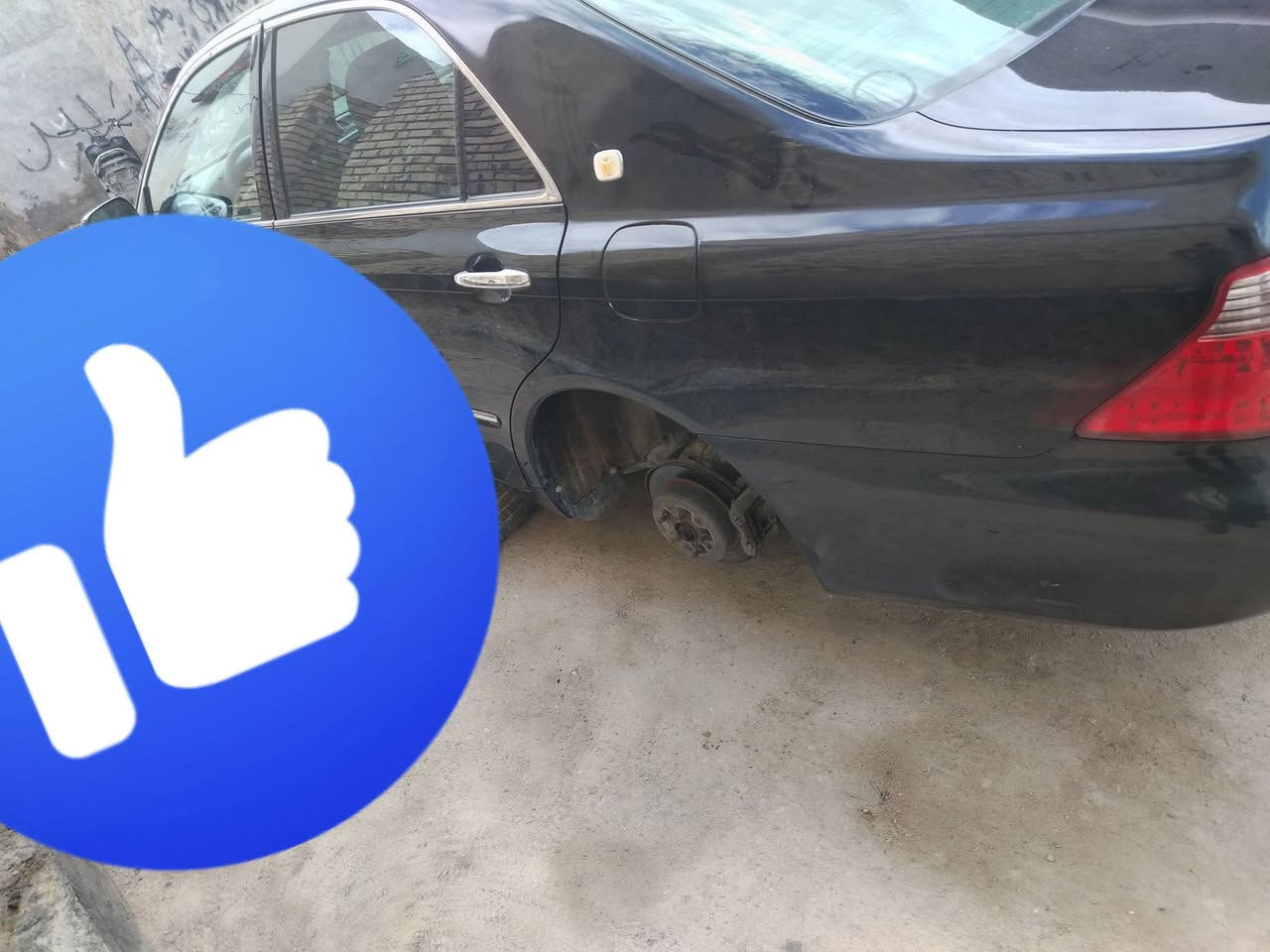 سلام عليكم سياره شاهينه سعر 35
سياره زيرو دخول جديد ماشيه 17الف مكفوله من صبغ عده مال لكص هستونيي مطلعه من صناعي 
موديل 2007 بيه ارقام سليمانيه نكليزي لا تسئل تكلي تحويل لو وكاله كص جنطه كوله سياره ما عايزه برغي حته جك وسبيره موجود مكفولة من كير ومكينه حداديه تخم تاير باتري كله جديد تتفئه تبريد غرفه جديدة  مكان سياره نجف تواصل عن طريق ***********
