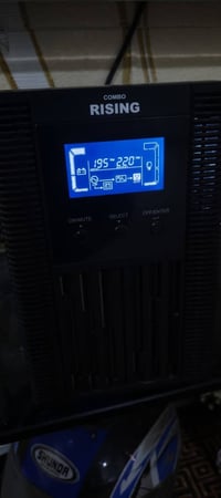 ups rising online 1kv الجهاز نضيف كلش استخدام كلش قليل مخذه جديد وما م...