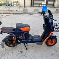 شباب دراجه شحن  للبيع دراجه استخدام شهر فقط لا غير وصل المعرض موجود اب...