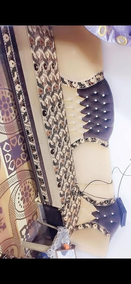 تخم قنفات تسكام بلوك عالي للبيع ١٣ نفر نضيف كلش مابي اي ضرر للشراي يتفضل خاص النجف, العراق


**إذا كنت صاحب هذا الإعلان وتريد حذفه لأي سبب، رجاءا أرسل رسالة إلى الدعم الفني**