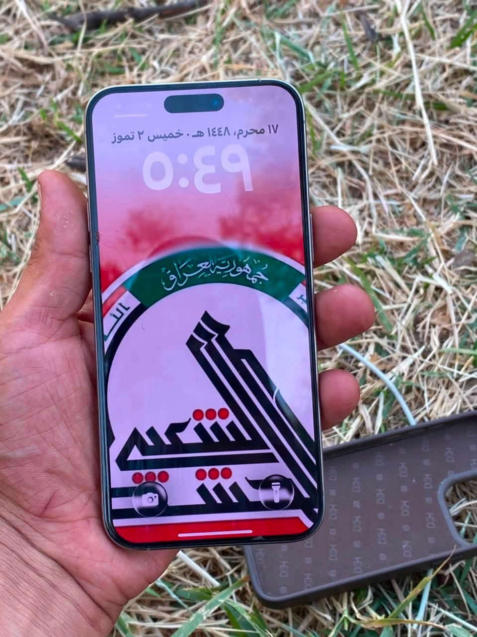 آيفون 15برو ماكس  مكفول للبيع ***********
