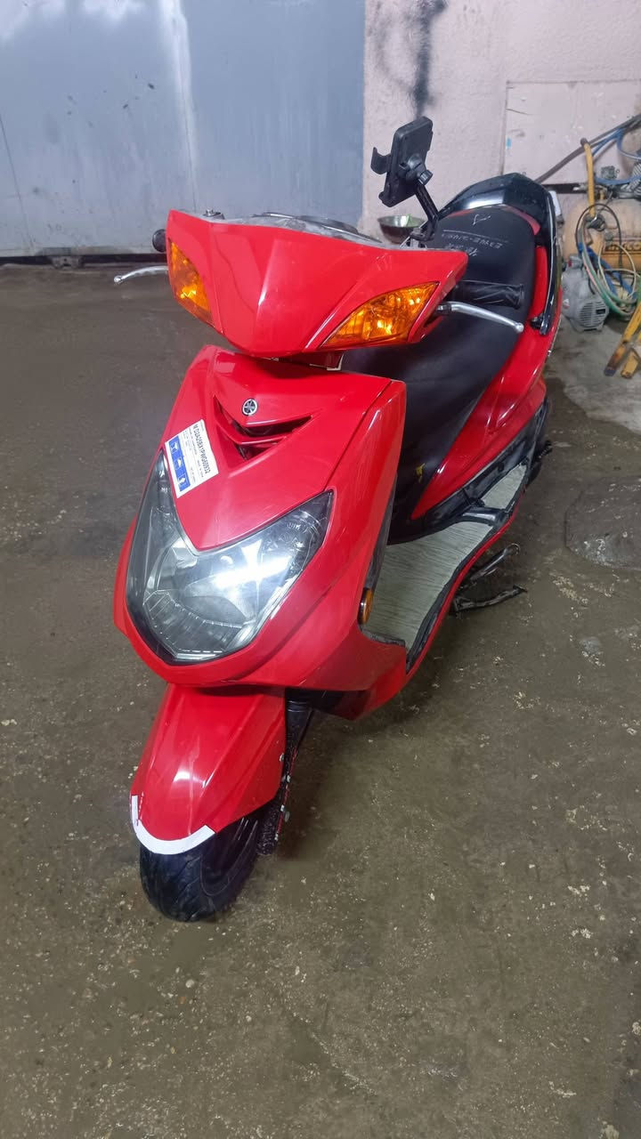 السلام عليكم دراجه سكنس كوري كابريتر بلادي المكينه ممفتوحه مكفوله كفاله عامه تجي تاخذها من باب البيت مكاني بغداد الغزاليه الرقم *********** رقمي للتصال *********** الواتساب فقط
