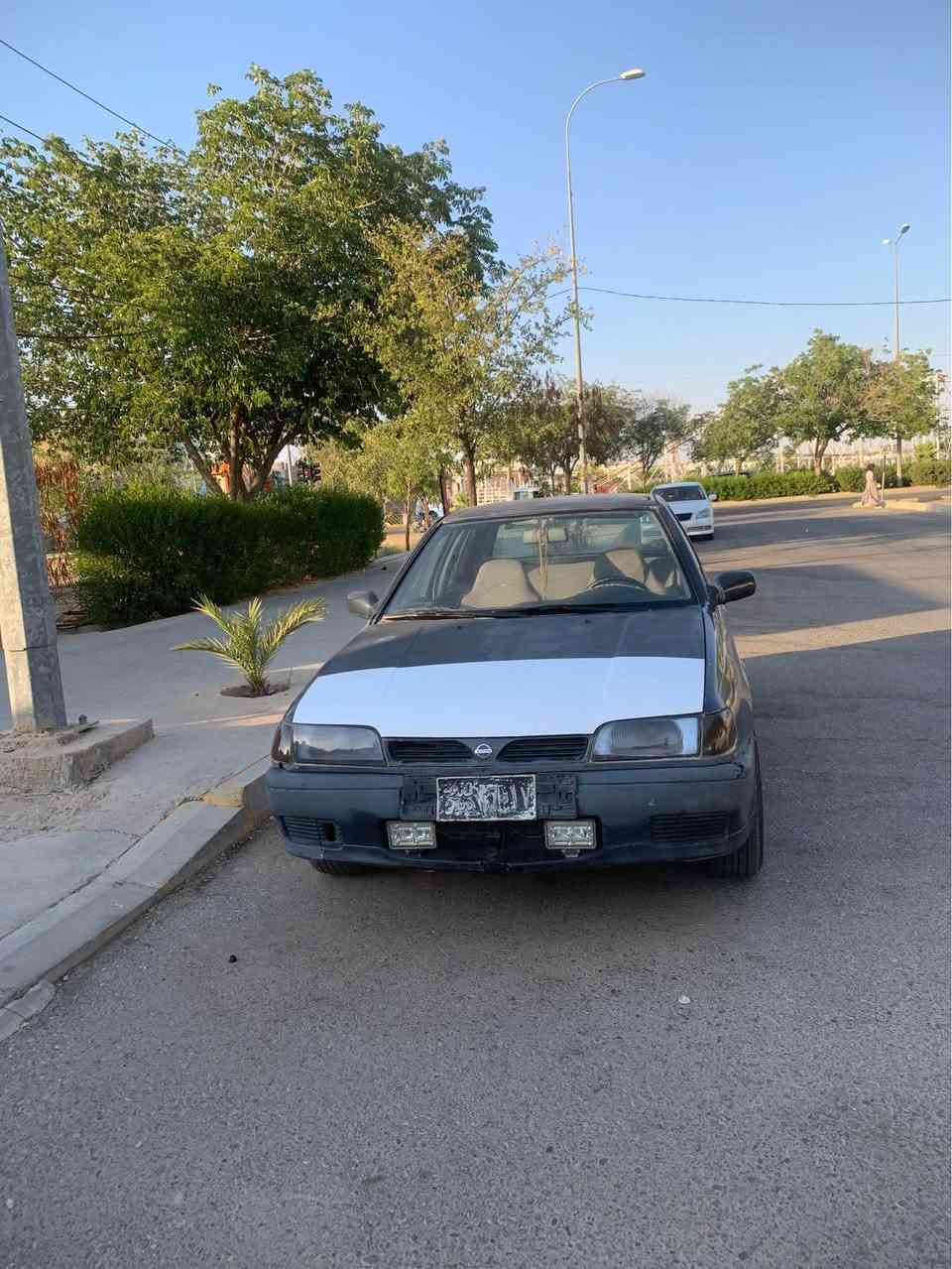 سالم علایکم. نیسان سەنی.  مودیل ١٩٩٣ سەنەوی لەگەلە بەشەرت حاسیبە   مەکینەی. بیلاد سەنی.   بانزین. خواردنی.  کەمە.  بەشەرت گیر و مەکینە.  سیارەکە. مودیل کۆنە. بەالم. پاک و جوانە.   سعری ١٥ گەلا.    ئەگەر موشتەری. سیارەی. کۆنی.    لەدەست خۆتی. مەدە ژمارەی موبایل *********** بغداد, العراق
