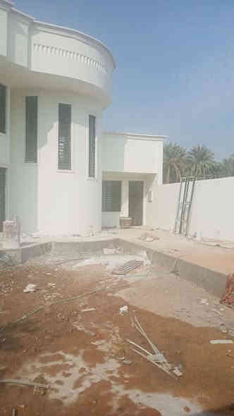 سلام عليكم من رخصت لا دمن خلفه صبغ كافت انواع الصبغ البنتلايت وجوتن ***********
