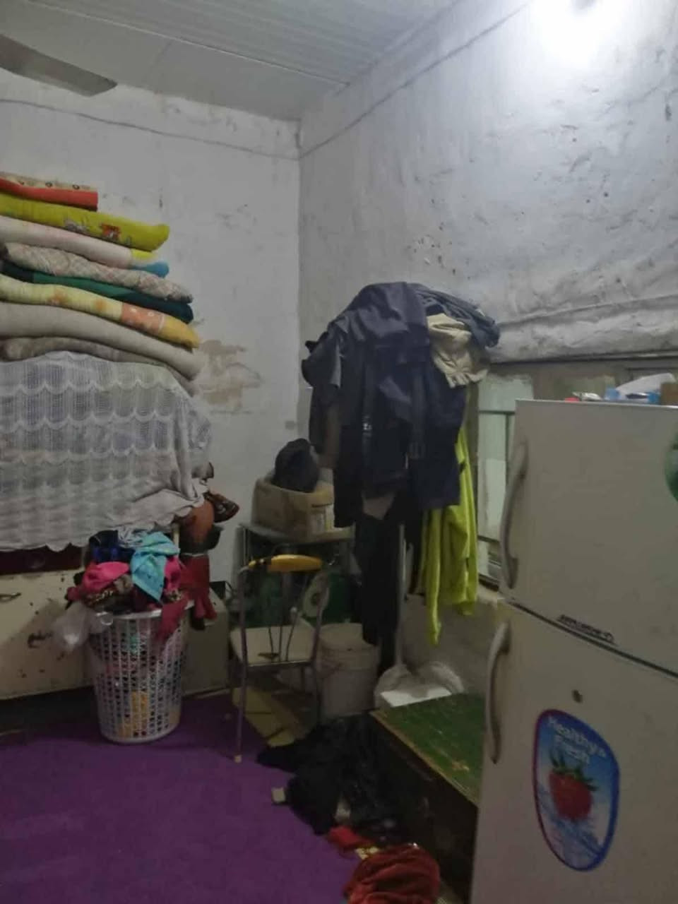 السلام عليكم بيت بغداد الامين الثانيه 180م صاله وصحيات ومطبخ عكاده وغرفتين سندوج مشمول بلتطويب مرقم بلبلديه تبع اسكان ورقه اصولي تفاصيل أكثر اتصال او وتساب ***********
