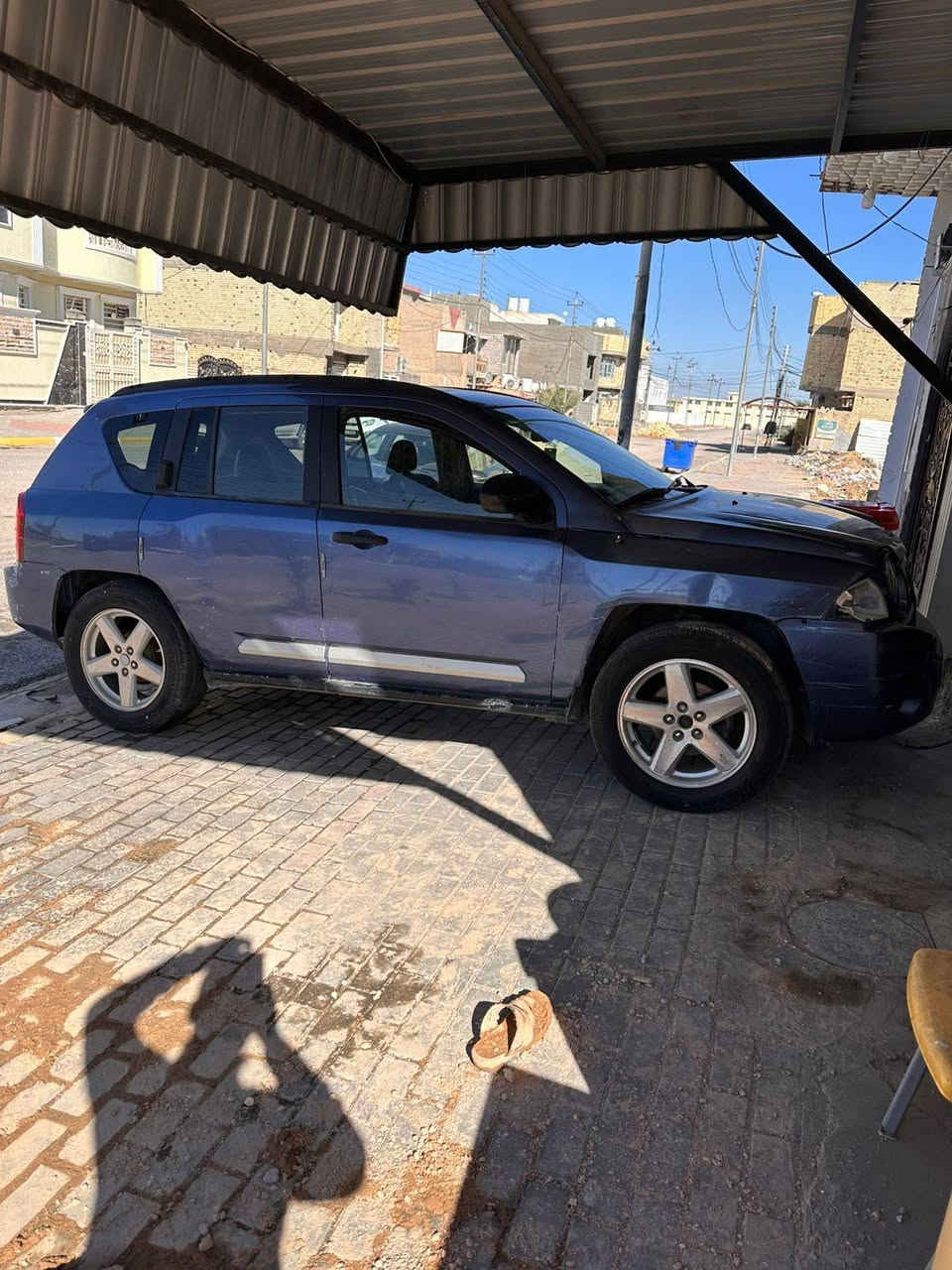 سلام عليكم جيب كومباس لمتدد فتحه سقف سستم سماعات بمي فاير فول دمام 
موديل//2007
سنويه جديده رقم بغداد نكليزي تحويل بنفس اليوم
سياره حلوه ومرتبه ورخيصه 55وبيها مجال ترهم مراوس
مكان كربلاء رقم ***********
