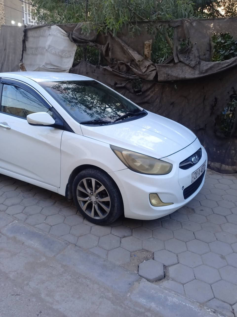 سلام عليكم اكسنت خليجي مديل 13 بيه تبدل جاملغ  مكينه 1600 المكان النجف استفسار على رقم ***********
