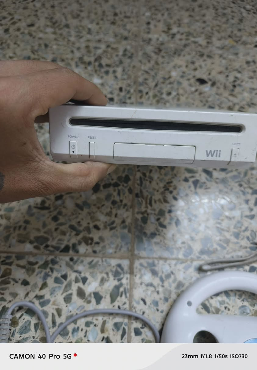 السلام عليكم جهاز wii مهكر وشغال كامل الملحقات بدون هارد
 
السعر ٧٥ المكان بغداد يوجد توصيل


**إذا كنت صاحب هذا الإعلان وتريد حذفه لأي سبب، رجاءا أرسل رسالة إلى الدعم الفني**