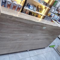 ميز + عارضه مال اجهزه مستخدمه مدينه الصدر ٠٧٧٠٠٢٦٠٢٤٣