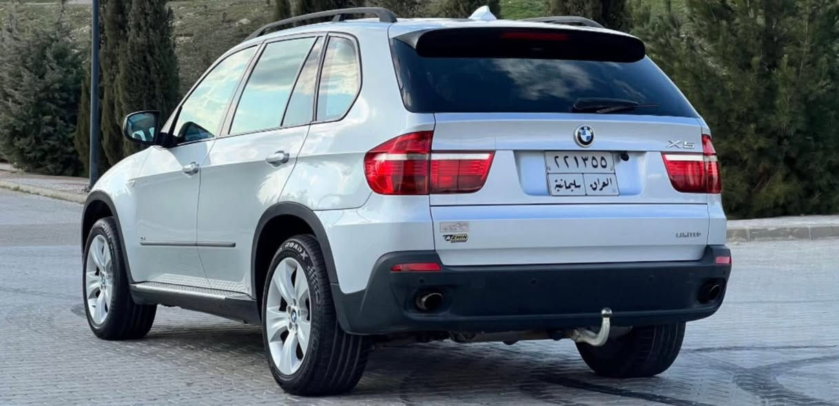 السلام عليكم
BMW X5 2007 للبيع
ماشية 140 كيلو حقيقي 
وارد الماني 
محرك 3000 نوزل قصير بدون توربو
فول مواصفات
⭐️:بانوراما
⭐️:شاشه اندرويد ب700 دولار عليها هسه وكاربلاي
✨:كشنات تدفئة
⭐️:كامرة خلفية
⭐️:حساسات امامية
⭐️:حساسات خلفية
⭐️:مرايه شفط كهربائي
⭐️:بردات خلفية
(السعر) 145 وبي مجال للشراي
رقم اوربي جديد سنوية هزة وكالة كلة جديد وبشرط 
مكان السياره كركوك 
للاستفسار :***********
