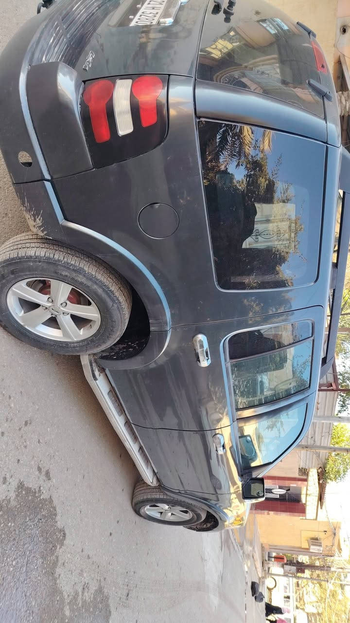 سلام عليكم
فورد اكسبلور موديل 2010
بيها قطعتين تبديل سونار موجود 
سيارة خير من الله بكان سياره ديالى  المقدادية
سياره ابسمي شرط تحويل  
***********
سعر 115  وبيها مجال
